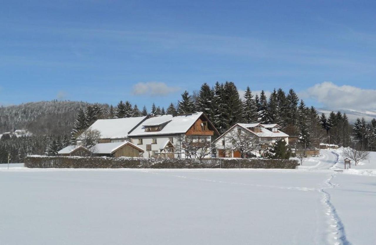 Der Bauernhof Beim Bergler Villa นอยไรเคเนา ภายนอก รูปภาพ