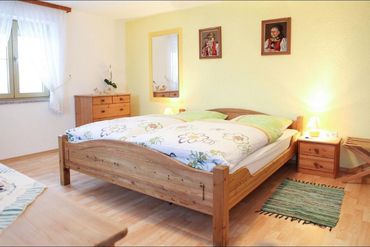 Der Bauernhof Beim Bergler Villa นอยไรเคเนา ภายนอก รูปภาพ